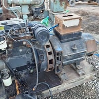 مولدات كهرباء • جاهزة • للبيع