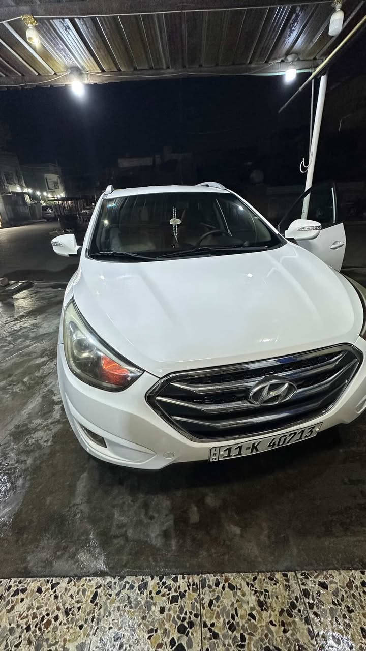 توسان للبيع
موديل 2015 مكفولة من كلشي 
مشاية 120 الف 
الاتصال : ***********
