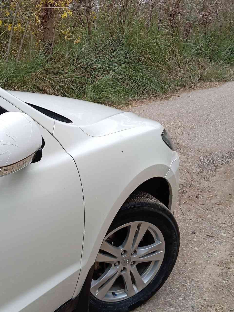 .
سلام عليكم
سنتافي موديل 2012
((خليجي))
بيها صبغ جامرلوغ فقط باقي كفاله عامه من الصبغ وتبديل مكفوله 
فول مواصفات 1/1
فتحه سقف
بصمه تشغيل + بصمه أبواب صندوك
كشن كهربائي
تلاث قطع تبريد
سبعه راكب
أشاير بالمري + مري شفط
حساسات خلفيه شاشه تاب كامرا
تحكم استيرن جهتين
يدات نيكل بلاد
تبريد لمس
محرك 3500 v6 + فور ويل
داخل بيجي + صاج
رقم بغداد سنويه جديده تحويل مباشر
.
محرك كير مكفولات جددد
صدر جديد تخم تاير جدد
تبريد ثلج تدفئه
.
مكان ديالى بعقوبه ناحيه العباره
سعر 152 وبيها مجال
***********
