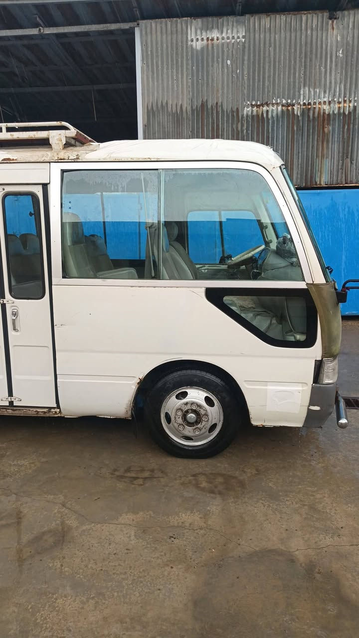 سلام عليكم كوستر ٢٠٠٤ كير محرك  اكسن تبربد كفاله تحويل مباشر بسمي شخصيا مصفره من كلشي بيه مكانات صبغ ابيعلك صبغ عام السعر ١٧٠ ورقه
مكاني بغداد
***********
