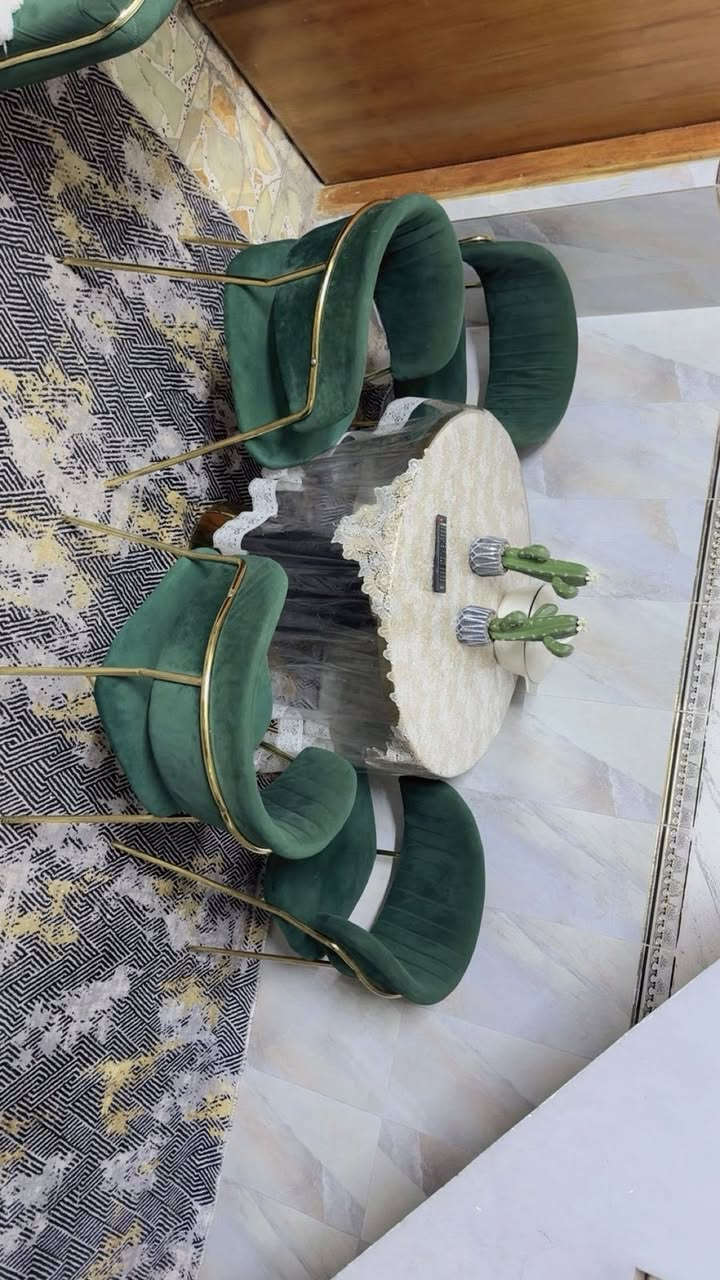 سلام عليكم عيني عندي تخم وميز طعام للبيع التخم يصير مثل جربايه


**إذا كنت صاحب هذا الإعلان وتريد حذفه لأي سبب، رجاءا أرسل رسالة إلى الدعم الفني**