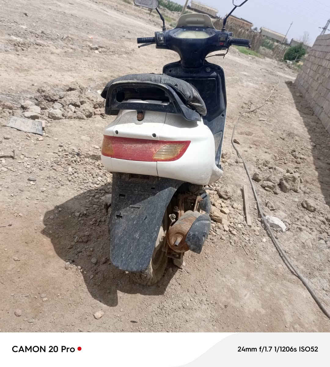 السلام عليكم فراشة للبيع كهربائيات جدد حتى الضفيرة كشر وضع الشركة نضيف حيل تايرات نضاف محرك نضيف سلف وهندر المكان بابل الهاشميه ١٧٥ الف يحتاج فقط تنظيف الكابريتة سبب البيع السفر ‏‪***********‬‏
