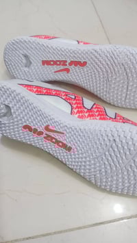 حذاء رياضي • ماركه اصليه • قياس 44