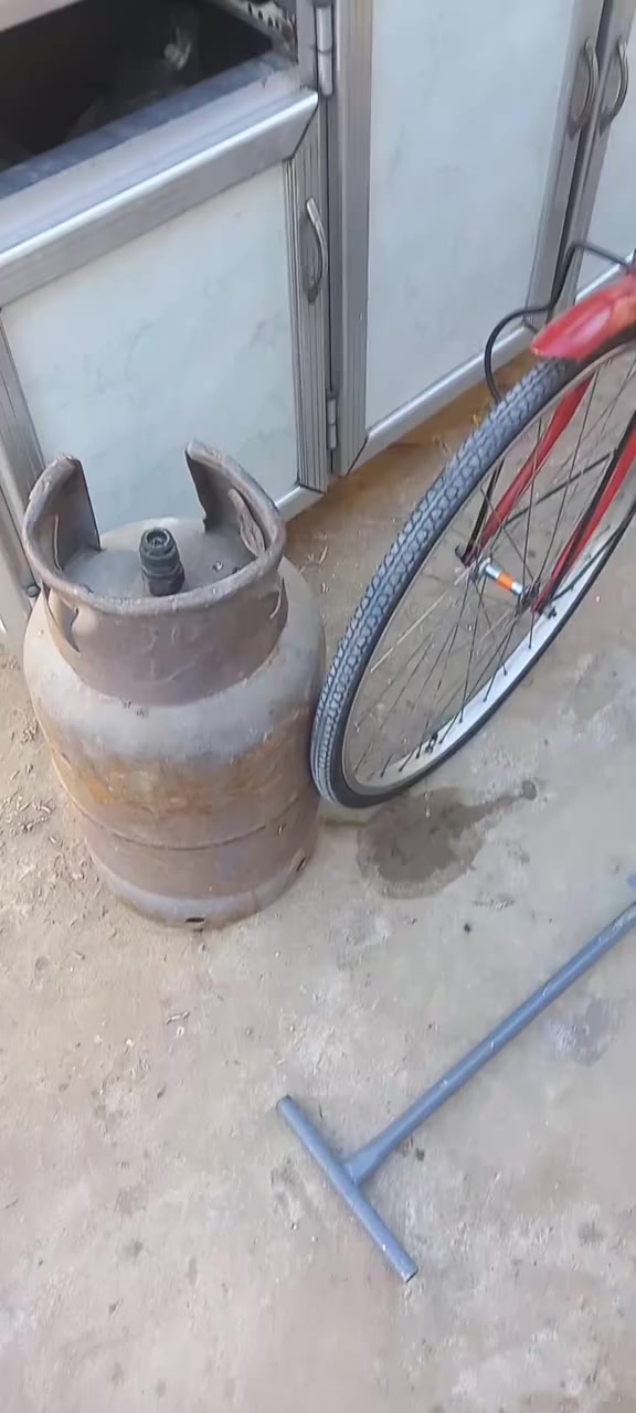 اغراض للبيع كل سلعه وسعرها
***********
