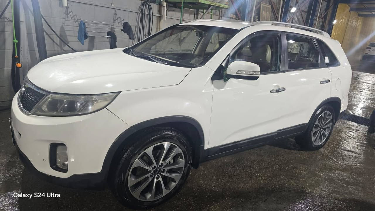 للبيع
كيا سورنتو ٢٠١٤ 
السياره خليجي
٦ سلندر
٧ راكب
كراسي جلد كهرباء
حساس امامي خلفي
شاشه وكامره
مري شفط
اشاير بالمري الجانبيه
٣ قطع تبريد
للمعلومات الاتصال على صاحب السياره 
***********
