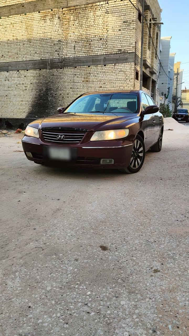 السلام عليكم
سيارة ازيرا خليجي 2008  فول رقم بغداد ألماني مشروع وطني - سنوية باسم ولد صديقي.
السيارة مصبوغه عام  . بيها طخة بالجاملغ الخلفي عكس السايق . و صبغ مال جنطه شوية مفطر و اكو صورة توضحها ناشرها .
- كير و المحرك 3300   مكفول
- غرفة سيارة زينه كهربائيات كلها شغاله . الدشبول مفطر 
- تبريد مسوي هاي السنه 
- الحدادية يعني  فد 50% 
- السيارة بيها نواقص  مثل 
. كونترول التبريد ( التبريد شغال و طبيعي لكن سرعة وحدة فقط
. درايم شفت ستوة بدا يطلع صوت .

- سيارة عليها غرامه 100 الف ينزل من حساب السيارة 
- السيارة معروضة 68$ و بيها مجال بسيط .
- مكان السيارة كربلاء  
-  رقم الهاتف: ***********
رقم الهاتف:***********
