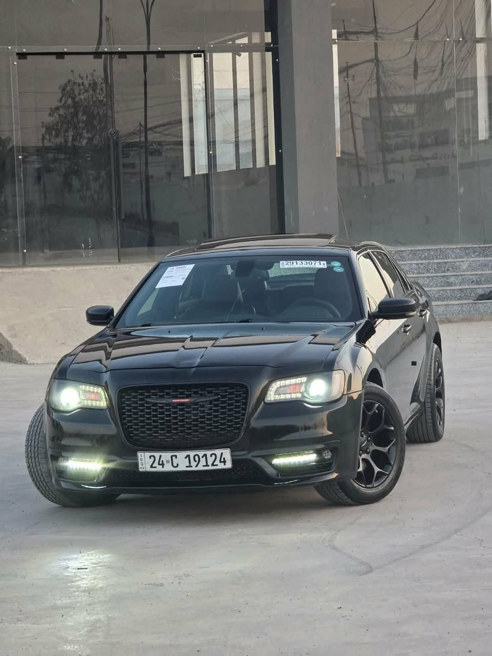 اوباما ٢٠١٥  Sفول مواصفات رقم دهوك بسمي كير محرك طخم كلو شرط بيه ٣ قطع صبغ بدون دواخل وبارد مكانين  كد شبر بالسقف كابون بانزين  شرط التحويل السعر ١٨٠ اتصال *********** $ ***********
