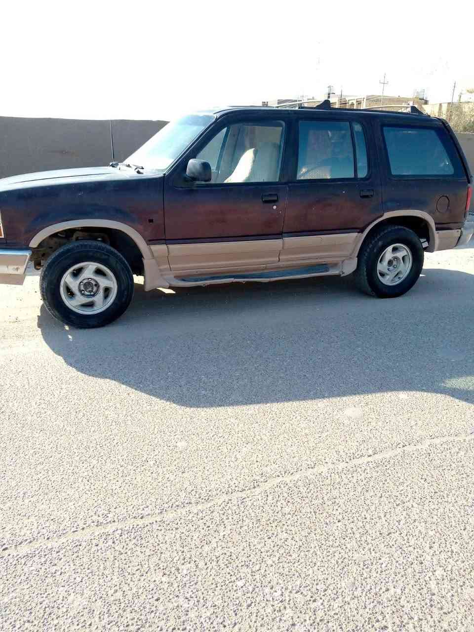 فورد محرك وكير ففتي اوتماتيك نضيفات رقم واسط الماني سنويه جديده تحويل السعر 26 مبايل ***********
