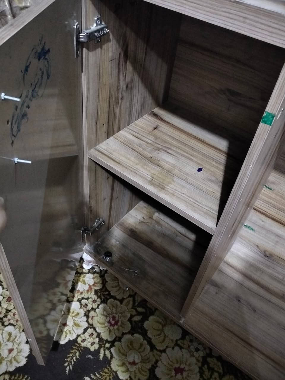 بوفيه جداً نضيفه وثگيله خشب تركي اصلي السعر 30 وبيهه مجال


**إذا كنت صاحب هذا الإعلان وتريد حذفه لأي سبب، رجاءا أرسل رسالة إلى الدعم الفني**