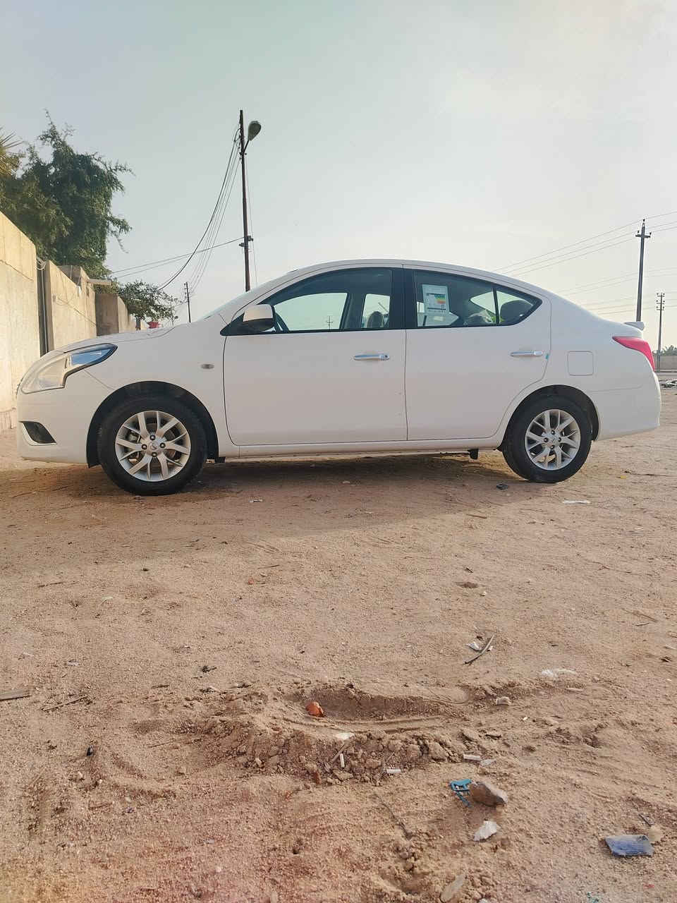 نيسان صني موديل ٢٠٢٤ هندي فول مواصفات مكفوله ماشيه ٤٨ الف    المكان بصره الزبير     ***********
