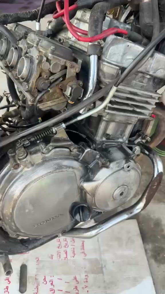 مكينه جيل اول للبيع 
16ولف مكفوله السعر 800
***********
