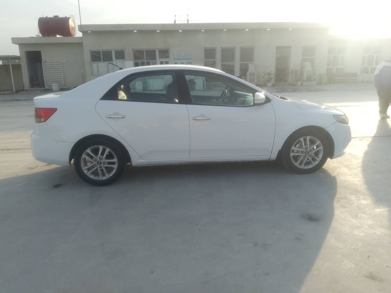 السلام عليكم كيا سيراتو 2011 رقم بغداد دولي تحويل مباشر كير مكينه على وضع الشركة مكينه حجم 1600 داخل جلد قرميدي مكان السياره واسط الكوت الاستفسار 
***********
