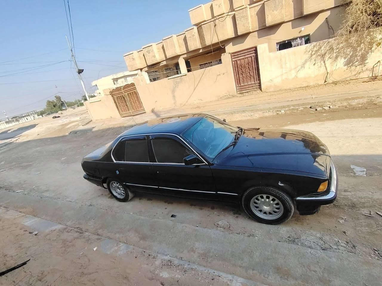 سلام عليكم بي ام ٧٣٠ كير عادي رقم صلاح دين الماني تحويل ثاني يوم محرك كير خير من الله تبريد ثلج سياره من حظ وبخت المكان تكريت والسياره كدامك مثل مو موظح بلصوره واليجي يشوف حياه الله السعر ٣٨ وبيها مجال بسيط ***********
