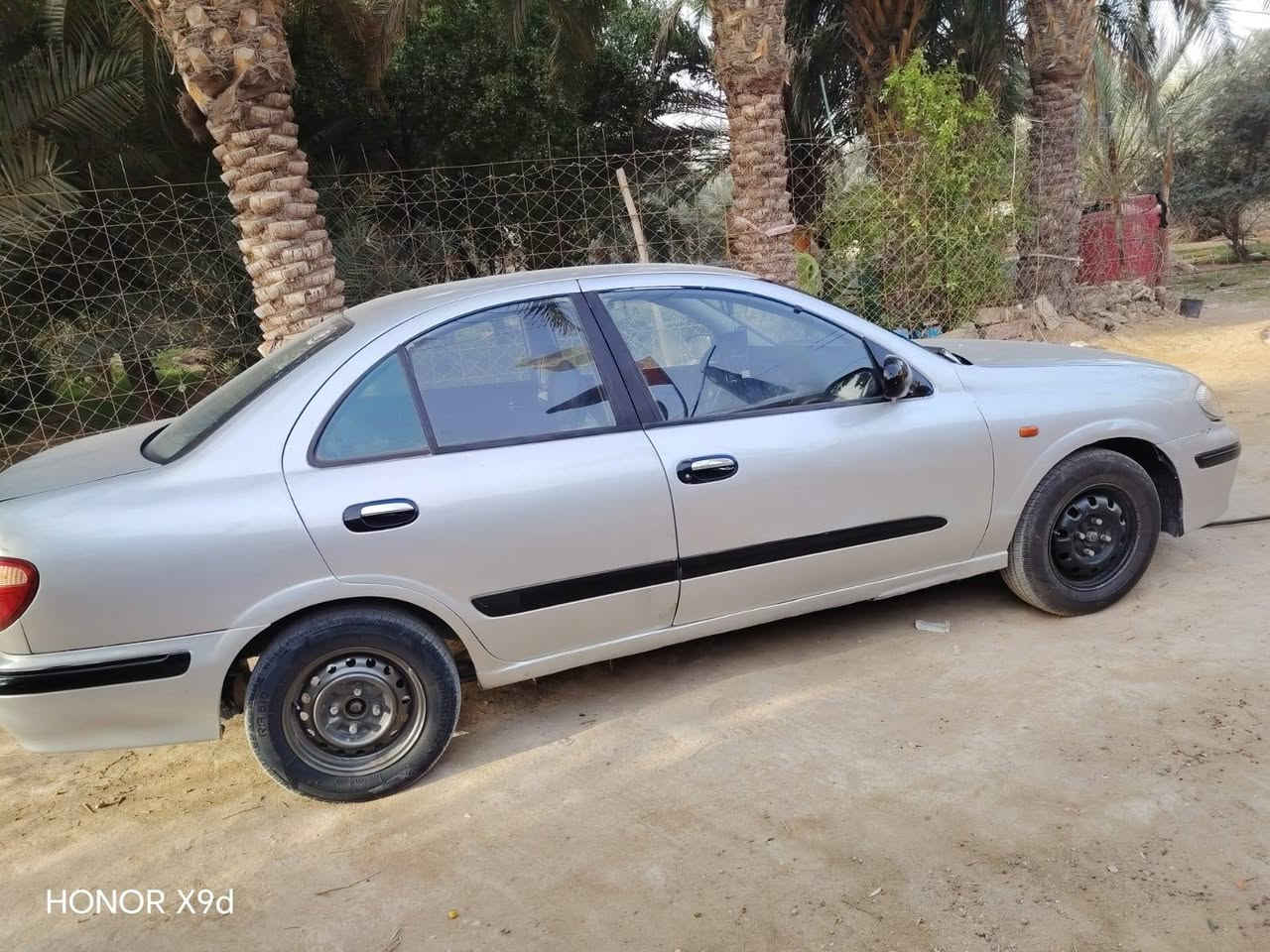 سلام عليكم
نيسات سني موديل 2000
رقم دولي جاهزه 
مكاني كربلاء 
السعر 55
***********
