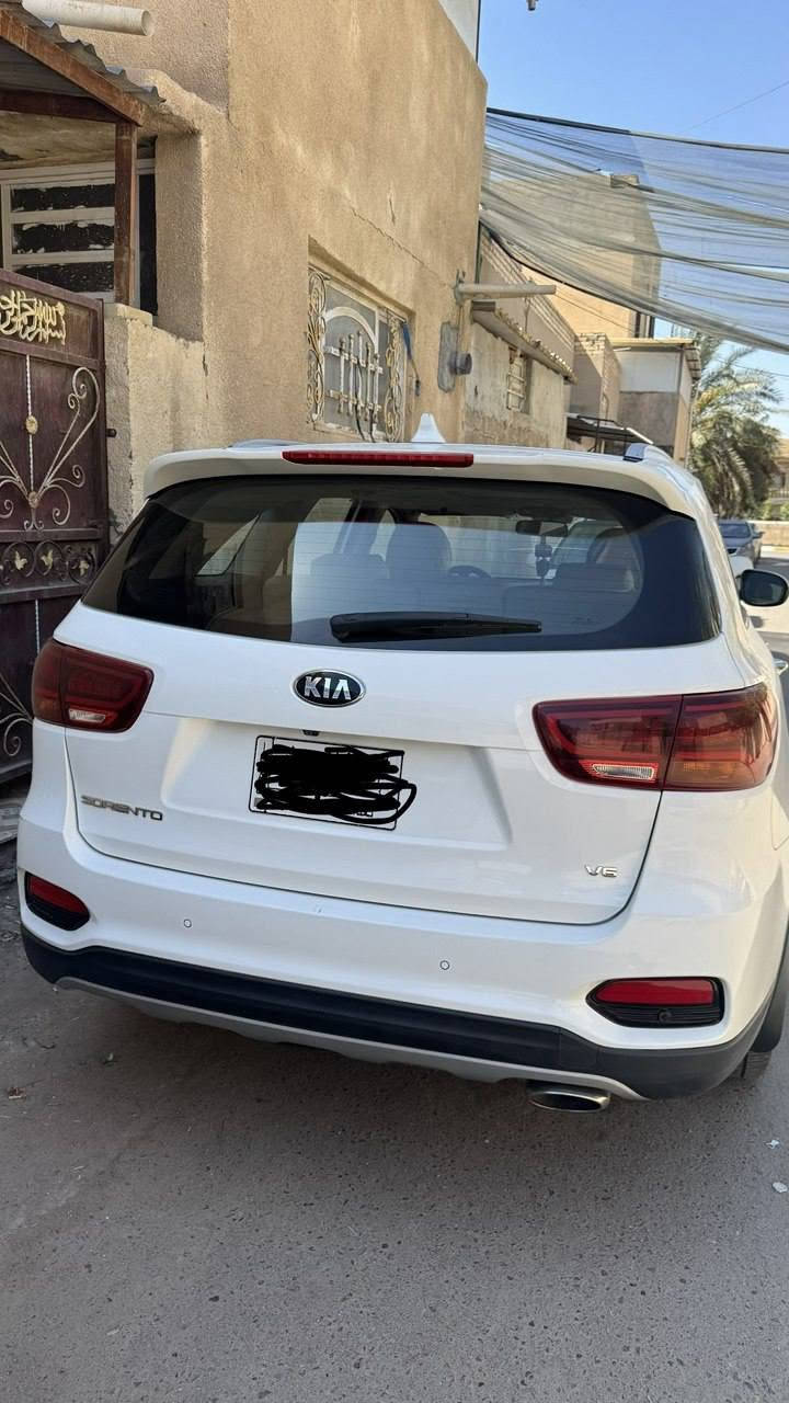سـورنـتـو 2020 خليجي  – محرك 3500  V6

للبيع كيا سورنتو موديل 2020، محرك 3500 ، سيارة مال بيت. مكفولة من الدعامية للدعامية وبدون أي صبغ أو ضربة
مخمل بحالة الشركة
سقف بانوراما بالكامل
 كشن كهرباء عدد ٢
شاشة كبيرة 
 كاميرا خلفية
 تشغيل بصمة  
 صندوق كهرباء شفط فتح ذكي 
تبريد 3 قطع 
حساسات امامي خلفي
وباقي المواصفات معروفة  
رقم بغداد باسمي

السعر 241 ورقة
 المكان بغداد-المحمودية
📞 للاتصال *********** بغداد, العراق
