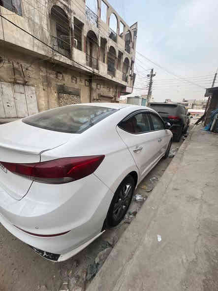 النترا خليجي 2018 محرك 2000
‏❤️       
‏
‏🔴النترا.    2018   خليجي      ●●                                                                        .  🔴مرقم بغداد 
‏بارد بل بنيد ول جاملغ شي بصيط ول باقي مكفول        
‏  
‏
‏🔴المواصفات فوووول  عده لبصمه  .     
‏
‏🔴شاشه                
‏
‏🔴فتحه سقف                   
‏
‏🔴محرك 2000.                              
‏
‏🔴حساس لايت 
‏
‏🔴حساس خلفي بلادي 
‏
‏🔴حساس أمامي بلادي 
‏
‏🔴تبريد قطعتين
‏
‏🔴كاميرا خلفيه بلادي 
‏
‏🔴جي بي اس
‏
‏🔴شاشه  كبيره
‏
‏🔴تحكم ستيرن
‏
‏🔴لد امامي نهاري
‏
‏🔴مانع انزلاق
‏
‏🔴مانع انحدار 
‏
‏🔴لايت عدسات زنون 
‏
‏🔴جهاز موازنه ABS
‏
‏🔴للاستفسار الاتصال 
‏
‏📲📲📲🔴***********🔴
‏
