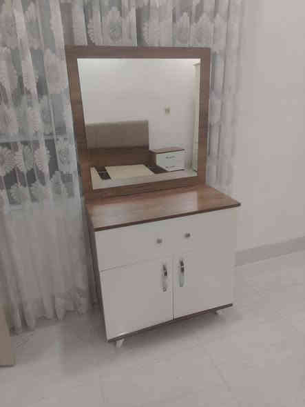 غرف نوم ٥ قطعه سعر ٤٠٠ الف ويا شده نقل كامل شراي يجي خاص *********** واتساب
