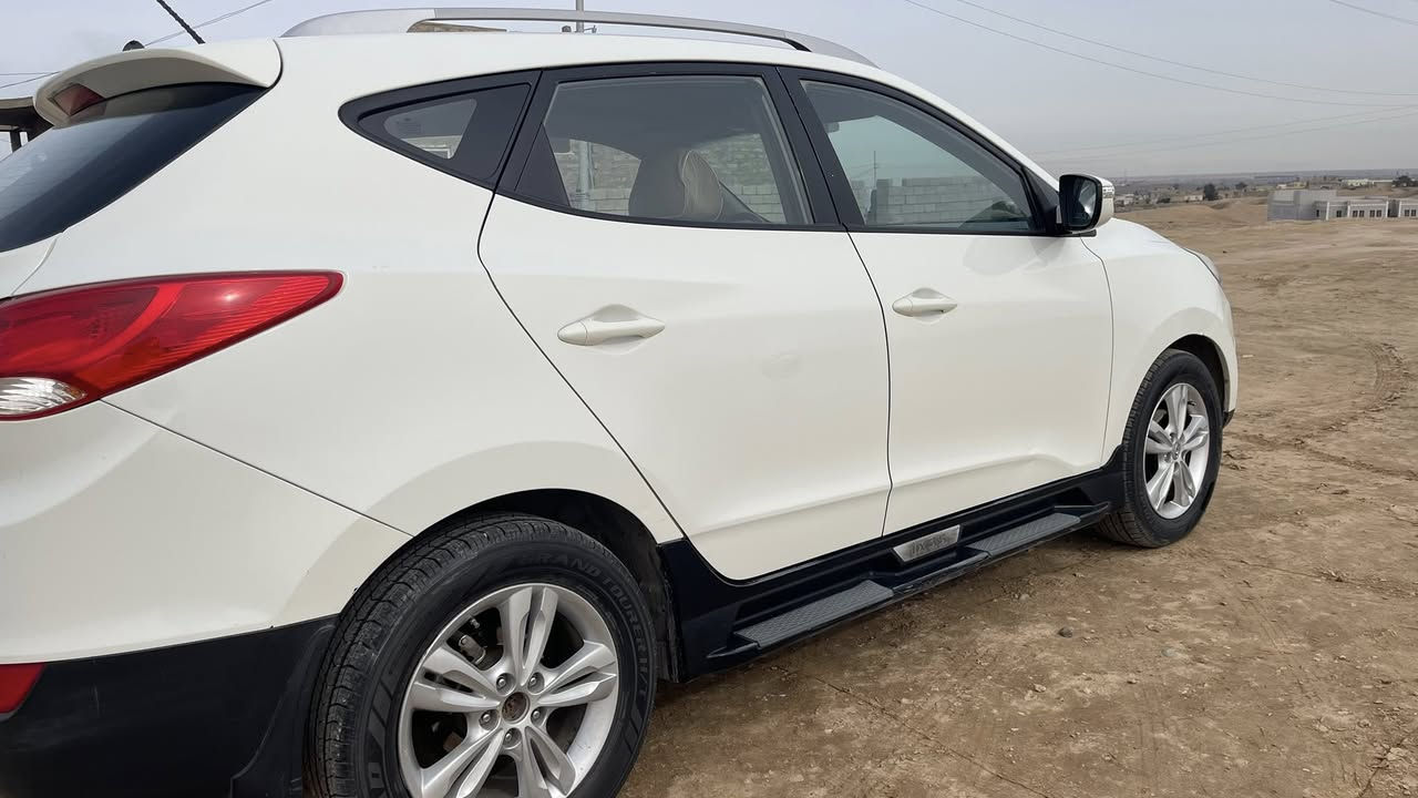 سلام عليكم للبيع توكسان 2011خليجي
سقف بنورما قطعتين سلايت بك لايت لاد 
مكفوله كفاله عامه من صبغ ملاحظتين صغار بار السياره ماشيه 210 - - -
رقم نينوى الماني سنويه 2028
السعر 145 بيه مجال شي بسط
 0788 953 7656 مكلف بلًا نشر اتصل
