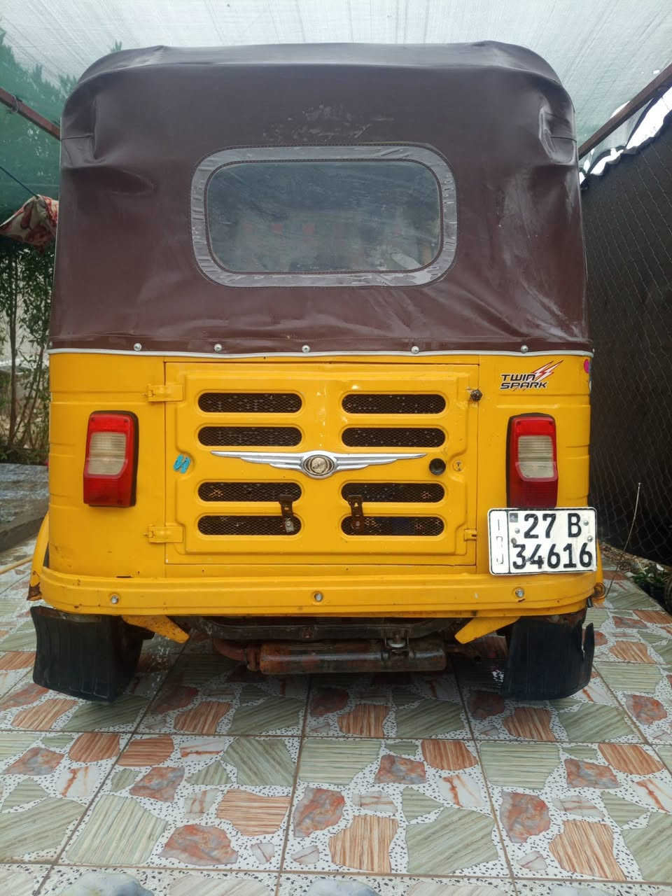 السلام عليكم تكتك موديل 20 شهر 10 مصبوغة جمالية كهربائيات تخم تاير سفريات جادر نضيف مكينة خير من الله بوجهك للشارع السعر 5600 وبيهة مجال.   ***********
