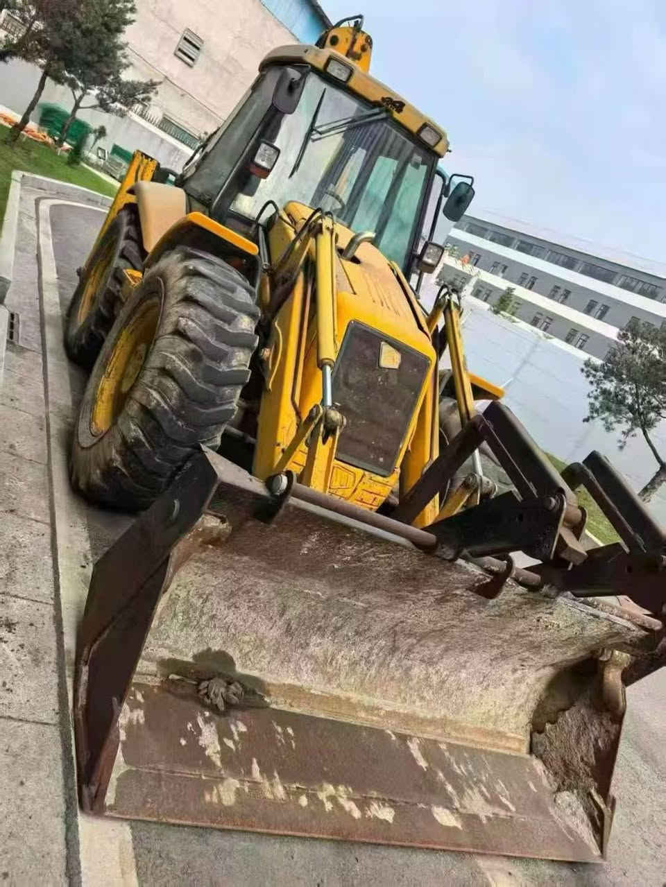 Jcb 4cx sall


**إذا كنت صاحب هذا الإعلان وتريد حذفه لأي سبب، رجاءا أرسل رسالة إلى الدعم الفني**
