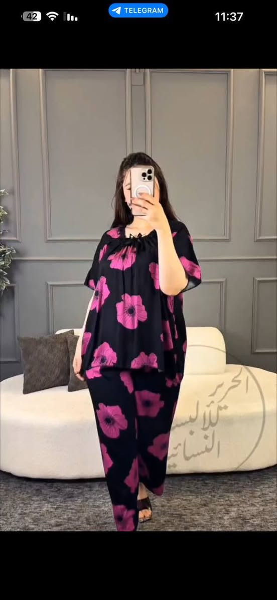 النـزاكة و الكشخــه 💗💅..
بجاما كشمـير صيفي بارد ثلـج 🩵🧊
فري سايز يلبس لحد وزن 90
و الاسعار مناسبة جداً 
💗   💗      💗


**إذا كنت صاحب هذا الإعلان وتريد حذفه لأي سبب، رجاءا أرسل رسالة إلى الدعم الفني**