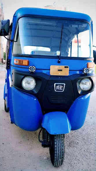 السلام عليكم تكتك للبيع زركه  23 شهر 11 كفالة عامه كشره ومكينه السعر 10 ونص الاستفسار ***********
