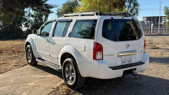 Nissan pathfinder SE 2007

-رەنگ- سپی
-مودێل- 2007 امریکی 
-مەکینە- 6پستن 4.0L - 4X4 
-رێڤەچوون- 230000
مواصفات: SE
-دبل اكسل و شغال
-3 مقعد
-تحديد سرعة 
-گێر اوتوماتیك
-شاشە مەزن

تبرید سەر سویچی

سبخ و دەعم: 
سەرێ بوندی دگەل سەرێ چاملاقی صبغ 

سعر: 103$ 

جهـ: زاخو

ژ.ت:*********** زاخو
