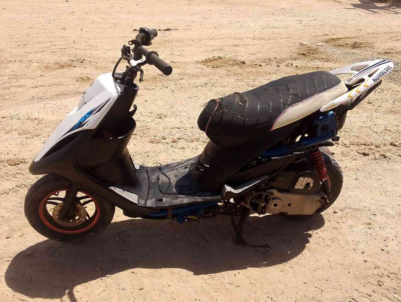 السلام عليكم دراجه للبيع السعر 300وبيها مجال البوشه 55  المكان فلوجه حي الشهداء


**إذا كنت صاحب هذا الإعلان وتريد حذفه لأي سبب، رجاءا أرسل رسالة إلى الدعم الفني**