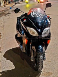 فورز • ٨ • سعر مناسب