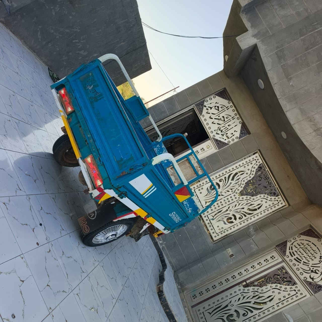 مديل ٢٠ محرك ٢٤ برغي مامفتوح بيه جديده مكينه اوراق اصولي شرط شاصي مكفول كهربائيات كله شغاله مكاني طوريج سعره ١٤٥٠ وبيه مجال ***********

