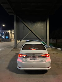كورلا 2024 للبيع شكل الخليجي  ماشية 37  كشن كهربائي  داخل لونين احمر و...