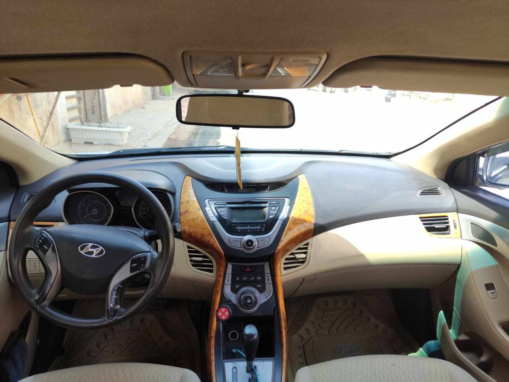 النترا 2013 اربيل كير و محرك و تبريد و حدادية مكفولات رشات صبغ بدون حادث السعر 105 و بيها مجال
*********** النجف, العراق
