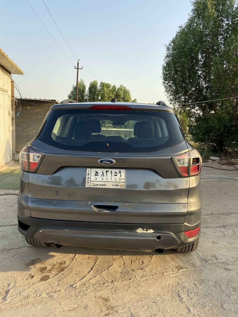 فورد سكيب موديل 2017 للبيع
موصفات SE محرك 1500تيربو 

كاميرا خلفيه

مثبت سرعه 

تحكمات ستيرن 

تبريد ثلج

محرك گير  كهربائيات كفاله شرط على وضع الشركة

إيرباكات كله سليمه 

رقم بغداد 

فور ويل AWD 

تحويل ثاني يوم 

الحادث مثل ما موضح بصوره فقط باب الجنطه مصلح بدون تبديل باقي السياره كفاله من التبديل والصبغ 

السعر 110$  وبيه مجال للشراي 

للتواصل ***********

مكان السيارة بغداد المحموديه
