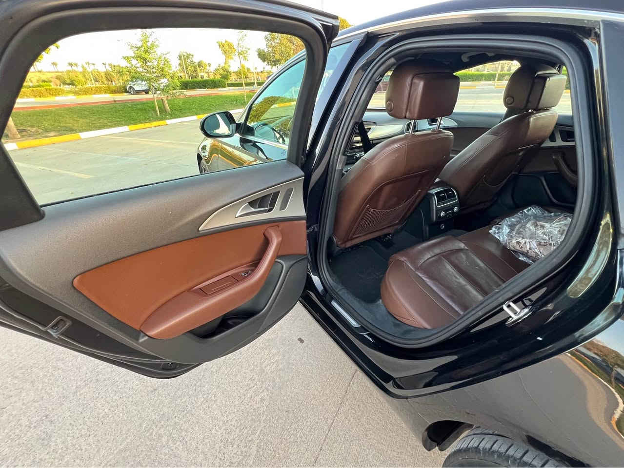 السلام عليكم
السعر فقط 114📍ورقه ومجال بسيط
للبيع او مراوسه بسياره رقم شمالي اودي A6 خليجي موديل 2014 محرك 4 توربو السياره فول مواصفات ماعدا فتحة السقف گير محرك تبريد شرط طخم تايرات جدد السياره بيها 2 قطع صبغ كلير  بدون ضربه وبدون معجون سياره جاهزه دينار ماتصرف عليها واحلى من الصور بهوايه رقم وسنويه بعد ما منتهي تحويل وغرامات شرط السعر 114 ورقه ومجال بسيط حق الجيه وعليها 500$ دولار غرامه ينزل من السعر مكان السياره اربيل
اكثر تفاصيل الاتصال
***********- بي واتساب
***********- بي واتساب
*********** أربيل, العراق
