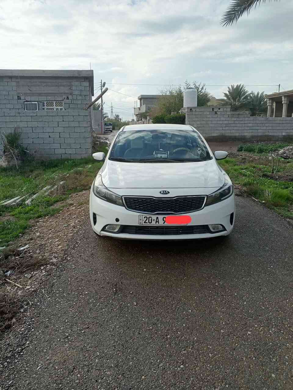 السلام عليكم فورتي 17 البيع رقم ديالى شرط التحويل سيارة خير من الله كير ومحرك كفاله سيارة فول مواصفات من عده البصمه والفتحه سيارة مال جناي بدون داخل وبدون تبديل بس الموضح بل سونار السعر خاص مكاني ديالى ورد مريكي الخالص ***********
