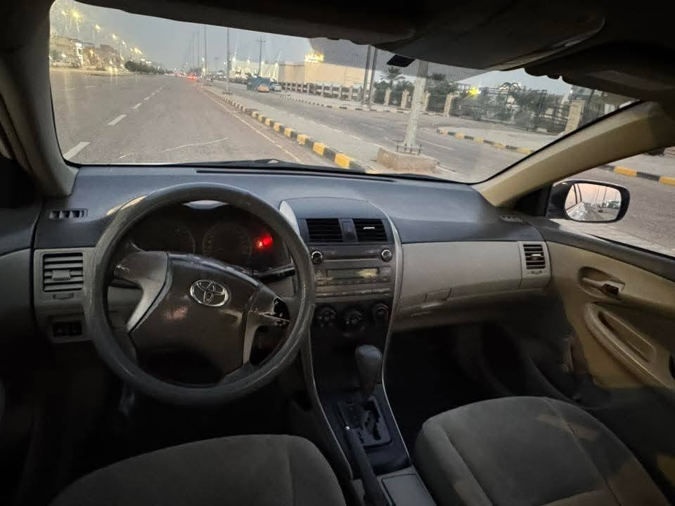 كورلا موديل 8 خليجي
رقم بغداد  راعيته مرة بالكاظمية تريد تحويل شرط من تشتري  كون تحول السيارة ياباني مو ماليزي 
السيارة جاهزة ونضيفه جدا 
مكفولة من اي حادث 
بيه قطعتين صبغ بسبب شخط جاملغ وباب شخط مو حادث ع فحص 
مكينة وكير ع شرط 1600 
تبريد ثلج حدادية جديده بس الدبلات الكدام بين ضعف السيارة احلى من الصور لا شخوط ولا بارد ولا اي شي مكاني  كربلاء السعر 

66قفل

 بس واتساب ارد 0773 501 5842
