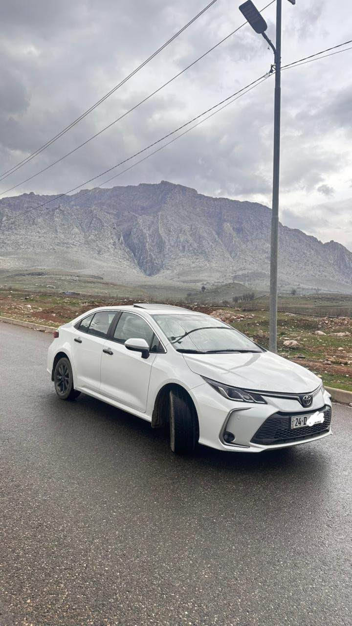 تویوتا کورولا ٢٠٢٣ شرکە جیهان
کلین تایتل 
بی بویاخ 
 فول فولە
 ٤٠ کم روشتوە نمونەیە لە جوانی 
کامل جوانکاری بو کراوە
*********** دهوك, العراق
