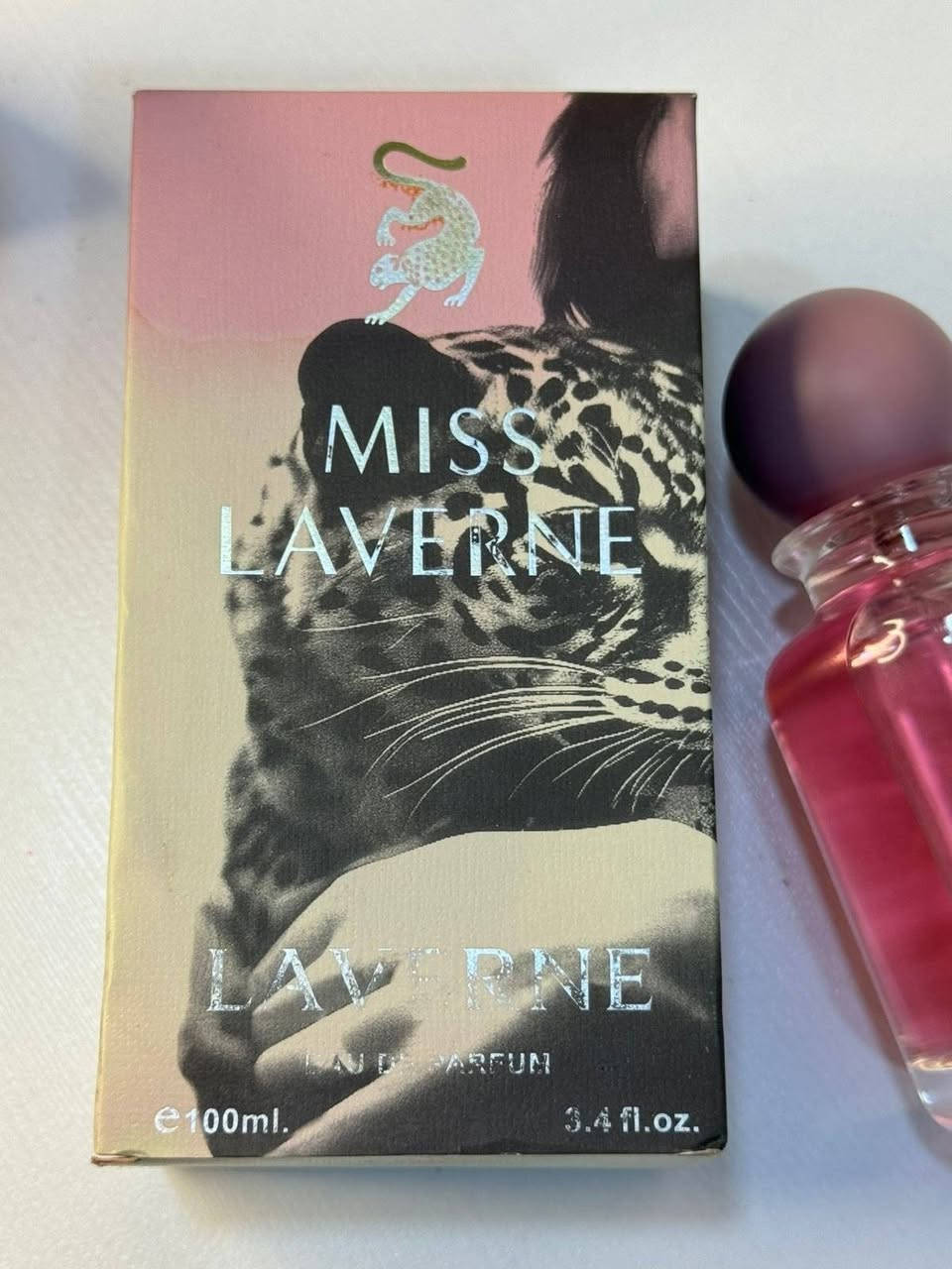 ✨ سيت الأنوثة والجاذبية.. عطر وسبلاش "مس لافيرن" ✨
لأن أناقتچ ونظافتچ ما تكتمل إلا بريحة تاخذ العقل، وفرنالچ الثنائي المثالي من مس لافيرن.. عطر وسبلاش بنفس الوقت حتى تظلين فواحة ومنعشة طول اليوم🌸💖

🛍️ شيتضمن السيت؟

عطر مس لافيرن الفاخر (Eau de Parfum): ثباتية عالية وريحة تجنن ومميزة، ترافقچ بكل مناسباتچ وتخلي حضورچ طاغي وين ما ترحين. 👑

معطر الجسم (السبلاش) اللامع: للانتعاش اليومي بعد الحمام، ينطيچ ترطيب وريحة خفيفة ونظافة، وبيه لمعة "شيمر" خفيفة تضوي وتخلي جسمچ يلمع لمع. ✨ غسلي ورشي منه وعيشي الإحساس

#التوصيل_مجاني عرض خاااص لمدة محدودة#ميك_اب#بنات_العراق#بنات_بغداد#بنات_تيك_توك


**إذا كنت صاحب هذا الإعلان وتريد حذفه لأي سبب، رجاءا أرسل رسالة إلى الدعم الفني**