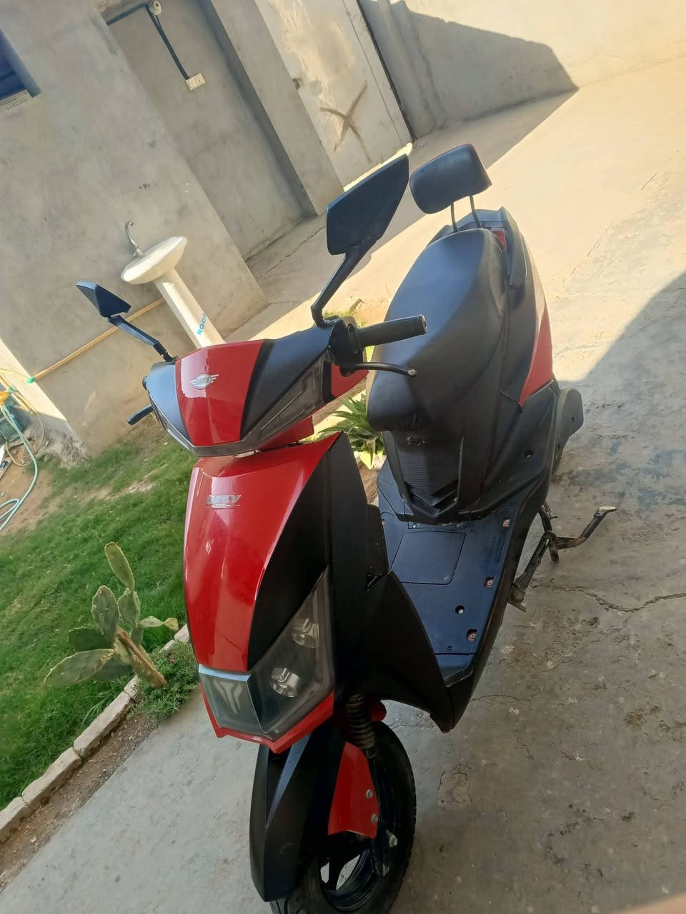 سكنس ست بطاريات عل فحص نضام بك تشغيل عن بعد سعره 450 نتصل عل رقم ***********
