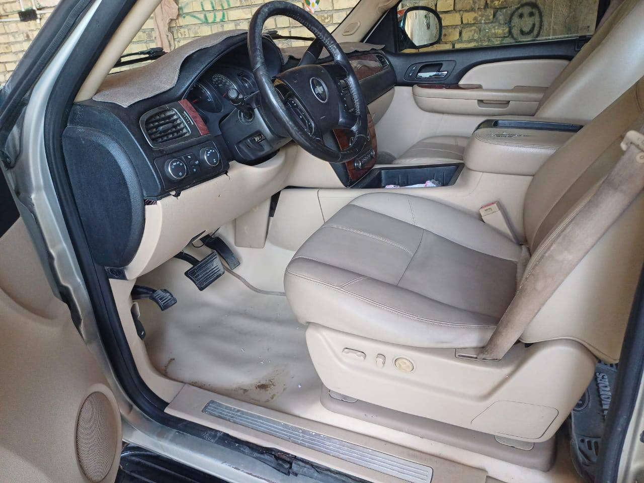 للبيع تاهو ٢٠٠٨ معلايه ١٤ محرك
 جديد تخم تاير كير ممتاز 
بيه طخه بلباب السايق مصلحه تصليح جيد رقم بغداد ابيع بس وكاله فقط مكان سياره ذي قار مركز المحافظه  لاتصال ***********
***********
