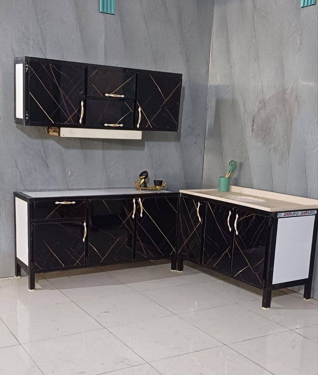 كاونتر قياس متر ونص مع سنك مترو20 

سعره 230/ألف

للحجز والاستفسار الاتصال على واتساب 👇👇 

***********🚚☎️
