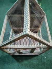 قفص خشب • ٩٠×٥٥×٤٨سم • قرية الغدير ١