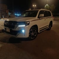 لاندكروز بريم • ٢٠٢١ • ٤٠٠٠ ٦سلندر