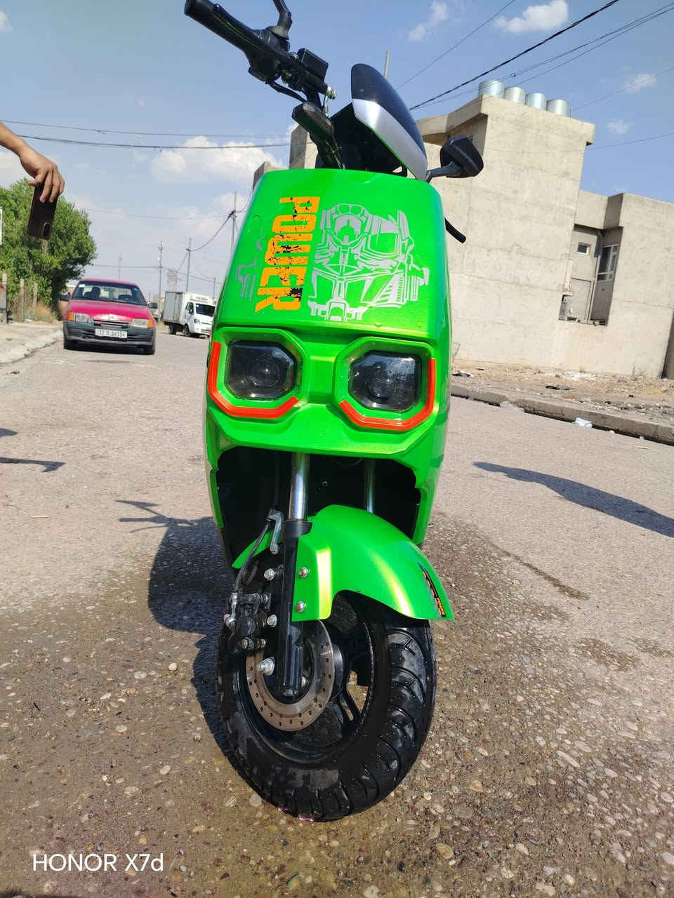 ماطور للبيع شحن كلشي بي شغال اربع باتريات السرعه 50 حقيقي للاستفسار خاص موجود وا شكراً


**إذا كنت صاحب هذا الإعلان وتريد حذفه لأي سبب، رجاءا أرسل رسالة إلى الدعم الفني**