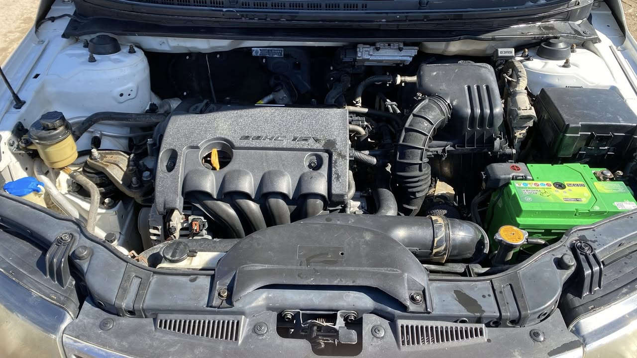 السلام عليكم
سيراتو 2012 خليجي

السيارة خير من الله اقتصادية  

كير أتوماتيكي  وعادي 6 نمر 

السيارة بسمي يعني تحويل ثاني يوم 

العنوان بابل القاسم 

للاستفسار  ***********

السعر 95 وبيه مجال
