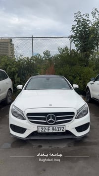 مرسيدس كوبيه C300 2017 ماشية 63,000 ميل‏   كشنات جلد قرميدي  تدفئة للك...