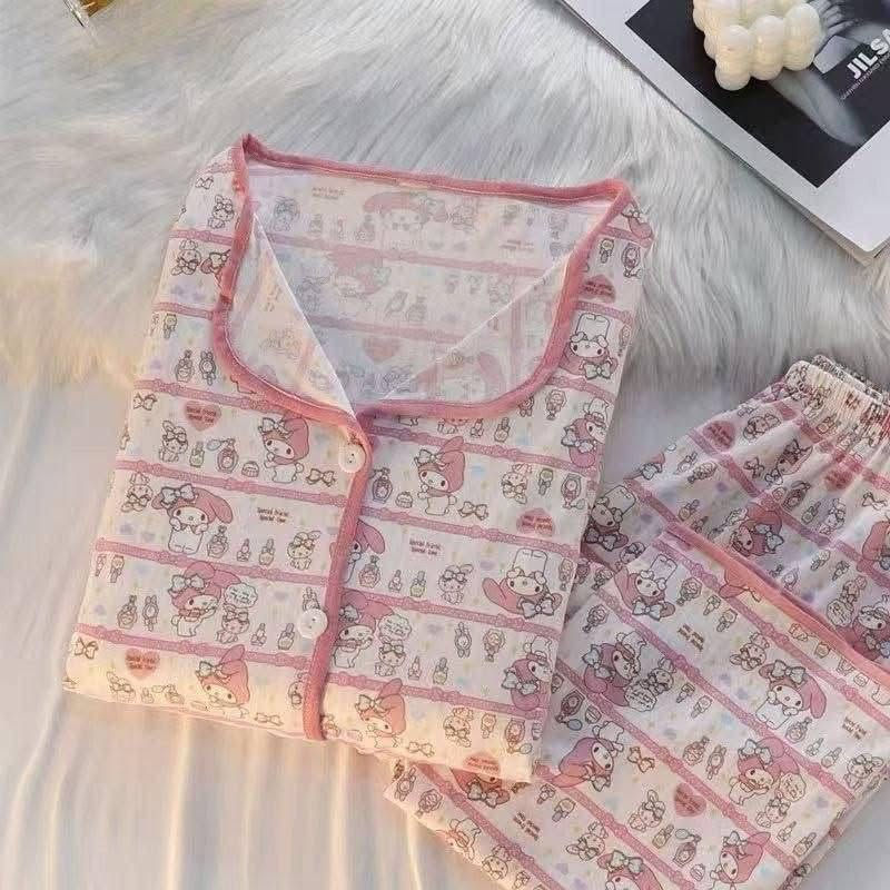 متوفر تراك 3 قطع خامه حلوه وبارده
وسعره كلش مناسب ( الدرزن ب60 الف فقط )
للحجز خاص او واتساب ***********
