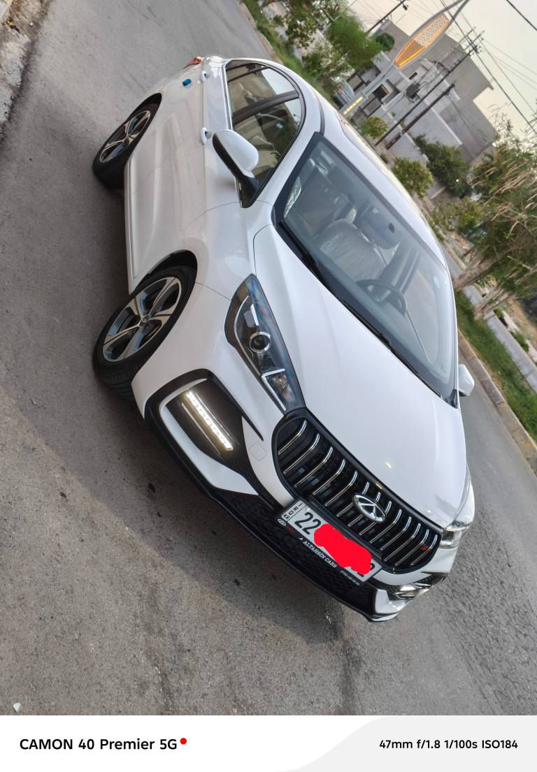 شيري اريزو 5 موديل 2024 فئة lux فول مواصفات اعلى فئة

السيارة اذا تاخذها من الشركة سعرها ويا الرقم ١٣٠$  
اني رايدها ١١٩$ مع مجال بسيط
السيارة صار اقل من سنة من مشترينها من الشركة

• بيها دفتر ضمان ٦ سنوات
*دفتر بانزين
• السنوية باسمي جديدة لل ٢٠٣٠/٣/١ وشرط التحويل بدون وكالة
• الهزة وبراد جديد لل ٢٠٢٧
• رقم اربيل الدولي
•ماشية 11 الف فقط
•تبديلات دهن اثنين على الشركة مجانا 
•سقف بانوراما
• كشن كهرباء

1_اوتو هولد 
 2_مانع انزلاق 
3_كشنات جلد 
4_تحديد سرعة ومثبت سرعة. 
5_اشاير بالمري 
6_مري شفط 
7_قطعتين تبريد 
8_تحكم ستيرن
9_شاشة حجم كبير مع كامرة
10_ كيج  الكتروني (ديجيتال)
11_ هندبريك بصمه
12_كير ٣ وضعيات قيادة اوتو عادي وسبورت
وكومة مواصفات 
13- انذار تنبيه عند السرقة
14- قفل تلقائي عند النسيان
15- اشارة رباعي اوتوماتيك عند ضغط بريك مفاجئ
16_تحكم كشن السائق كهربائي
17-ويل كروم
السيارة بدون اي ضربة ولا رصعة على وضع الشركة بعدها بنايلون مال شركة
المحرك ١٥٠٠ تنفس طبيعي

السيارة مكانها كركوك 
   خابر وتدلل *********** كركوك, العراق
