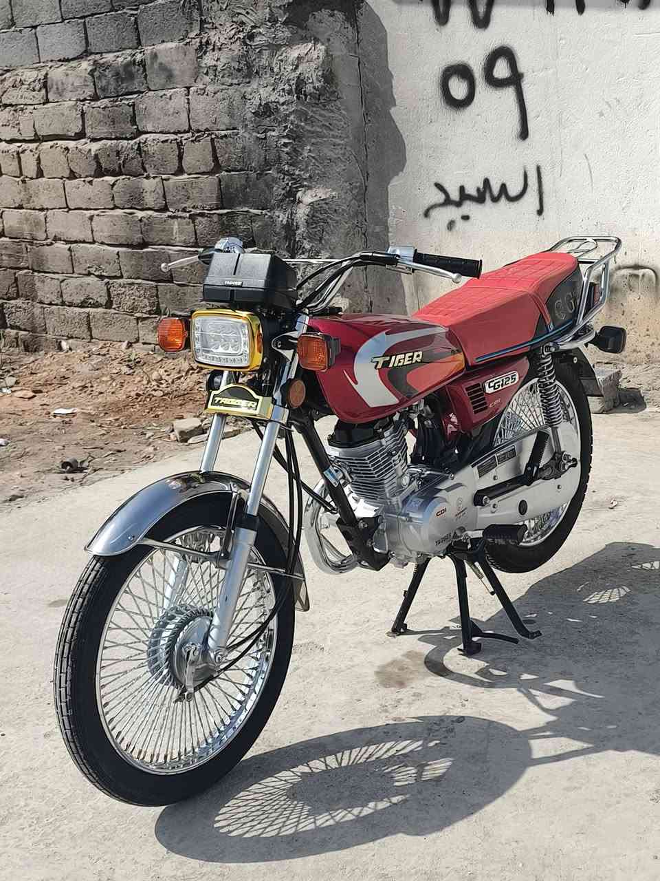 سلام عليكم ورحمة الله
تايكر موديل26
صارلي سبوعين من طلعته
دراجه زيرو ع وضع شركه
برغي مامفتوح بيه الله شاهد
مكاني بابل المسيب سده الهندية
للستفسار ***********
