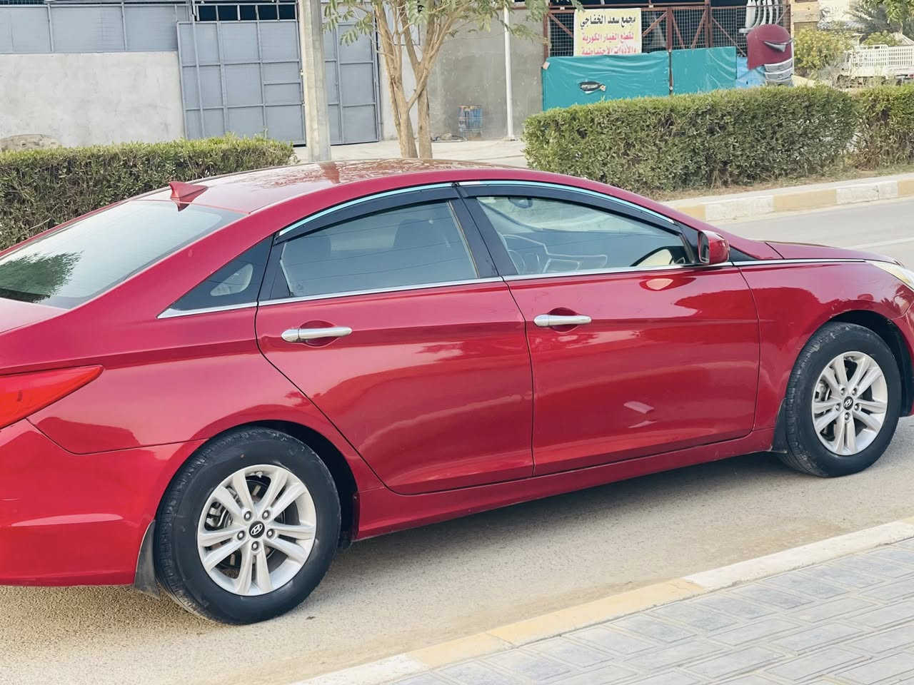 رمضان كريم عليكم ان شاءالله
سوناتا 2013 امريكي 
سيارة جديدة كلش 
جاهزه للأخير 
حداديه 
تخم تاير 
مكينه 
السياره ليبل واحد كلها بيها ثلاث قطع فقط بدون دواخل شرط 

السعر 100$ وبيها مجال 
بابل الشوملي 
***********
